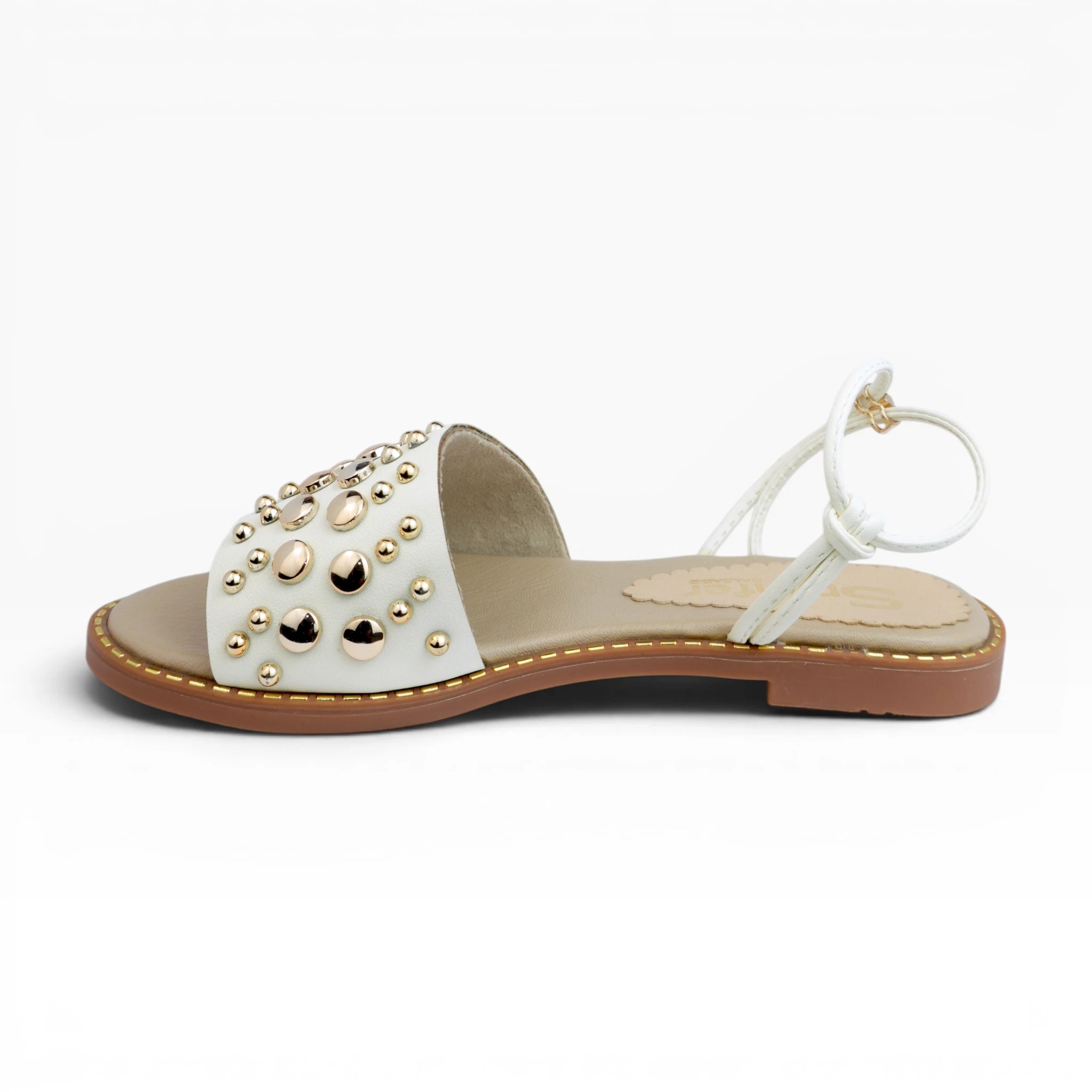 Sandalias Planas Spimfer para Mujer Color Talco – Correa al Tobillo