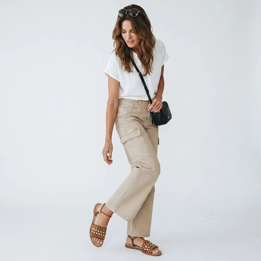 Sandalias Planas Spimfer para Mujer Color Miel – Correa al Tobillo