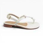 Sandalias Tres Puntadas Color Talco con Detalles Dorados Spimfer