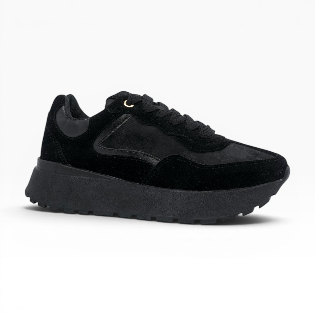 CALZADO SPIMFER Tenis negros de plataforma para mujer, estilo minimalista con detalles de gamuza y suela gruesa.