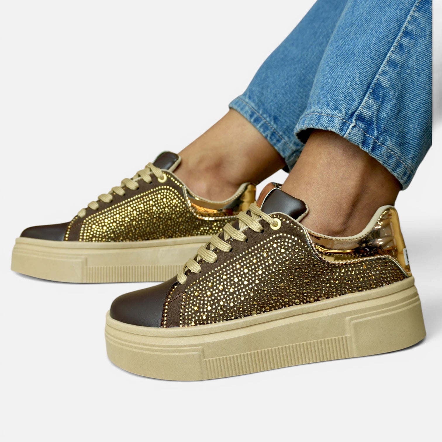 Tenis Marrones con Pedrería para Mujer – Plataforma Urban Spimfer